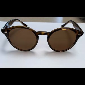 Authentic Ray Ban Tortoise Sunglasses- Polarized